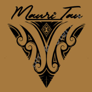 Peke (duffel bag with black logo) - Contrast Duffel Bag Design